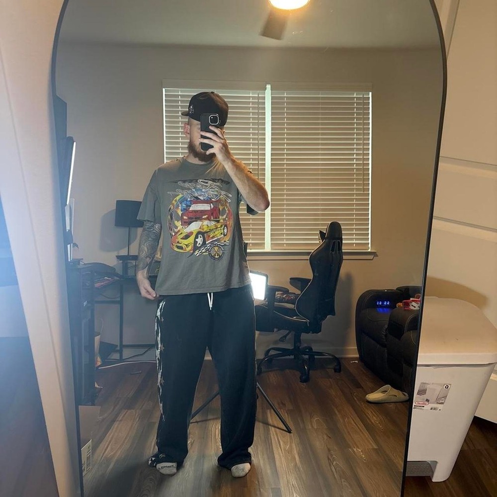 Forever 21 gray racing car graphic tee